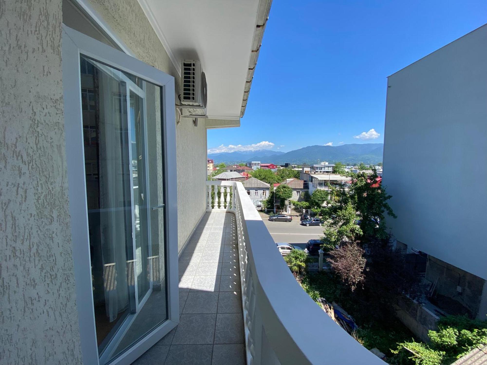 Guesthouse White Swan Kobuleti Esterno foto