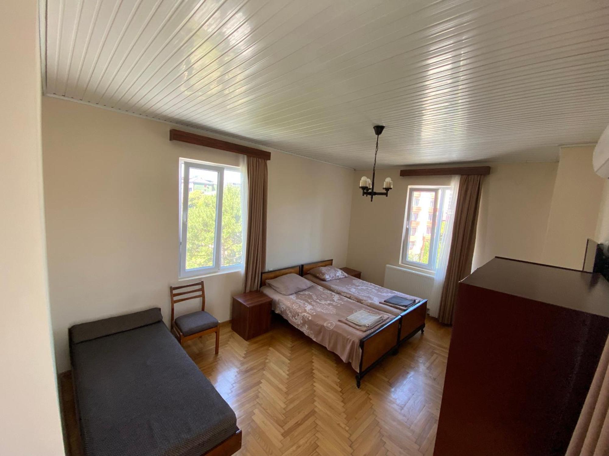 Guesthouse White Swan Kobuleti Esterno foto