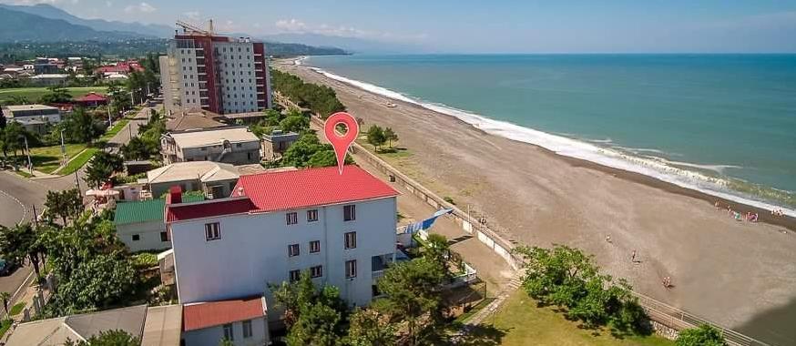 Guesthouse White Swan Kobuleti Esterno foto