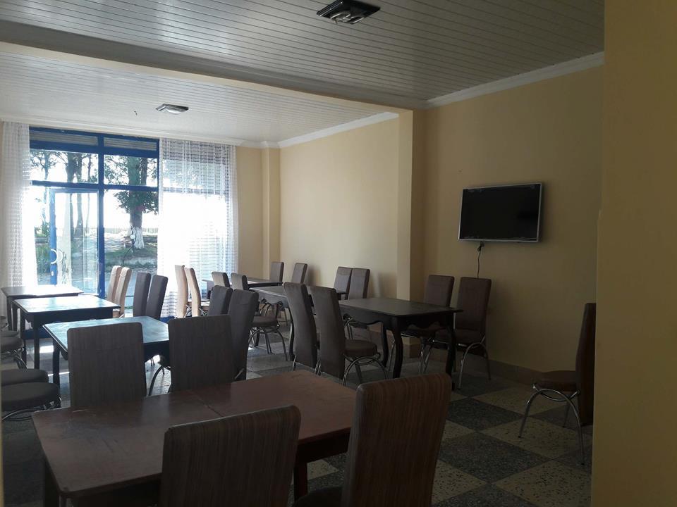 Guesthouse White Swan Kobuleti Esterno foto
